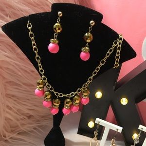 Jewelry set earrings and necklace